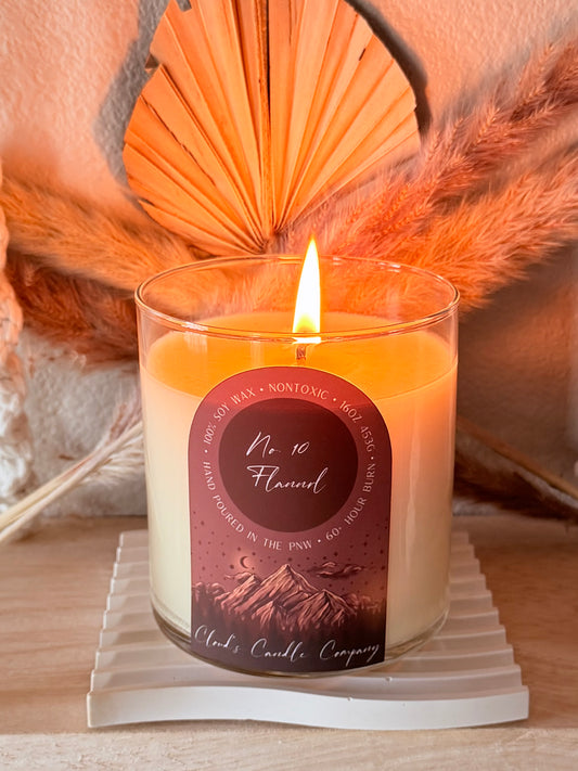 No. 10 Flannel - 16oz Candle