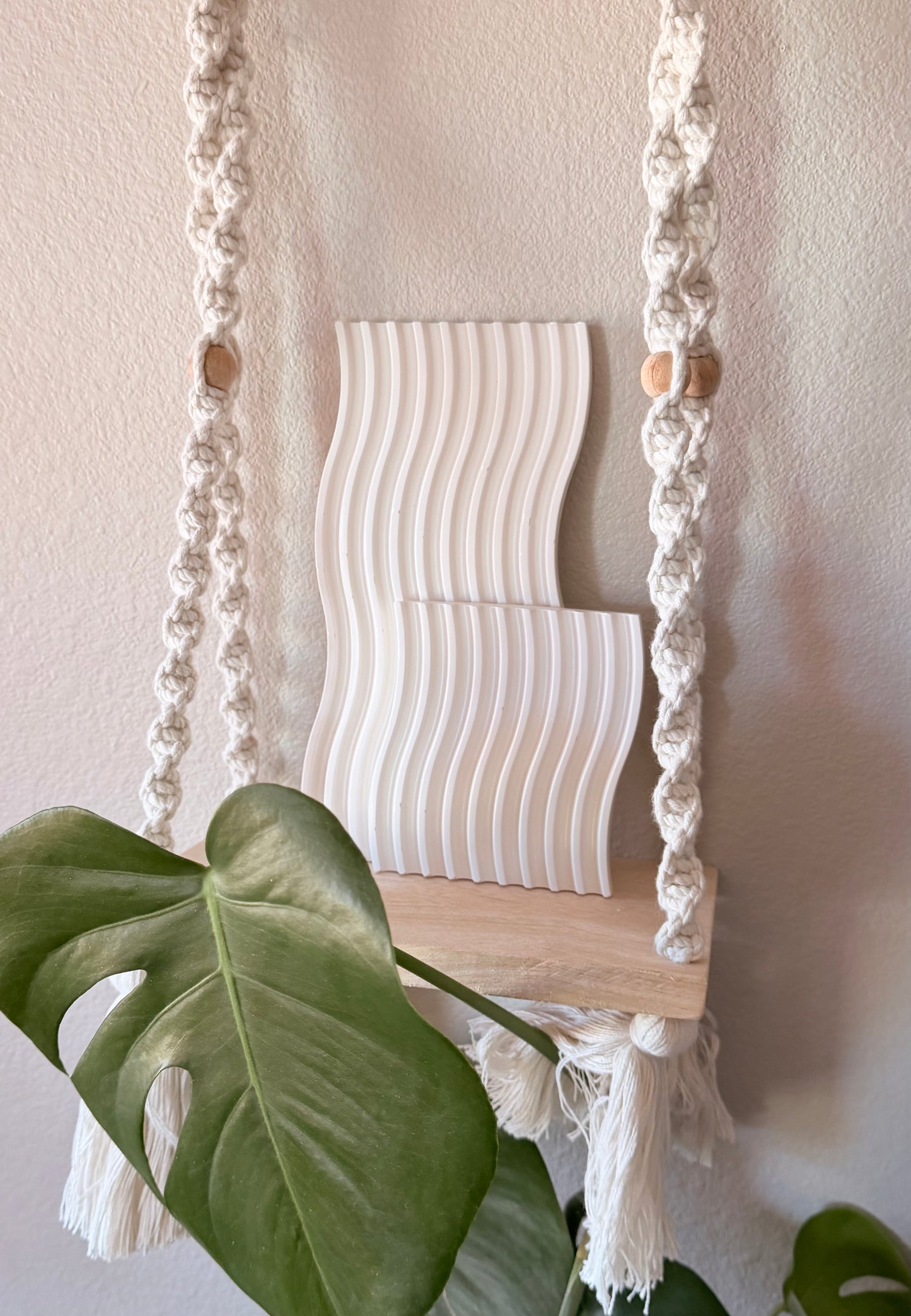 Ribbed Tray