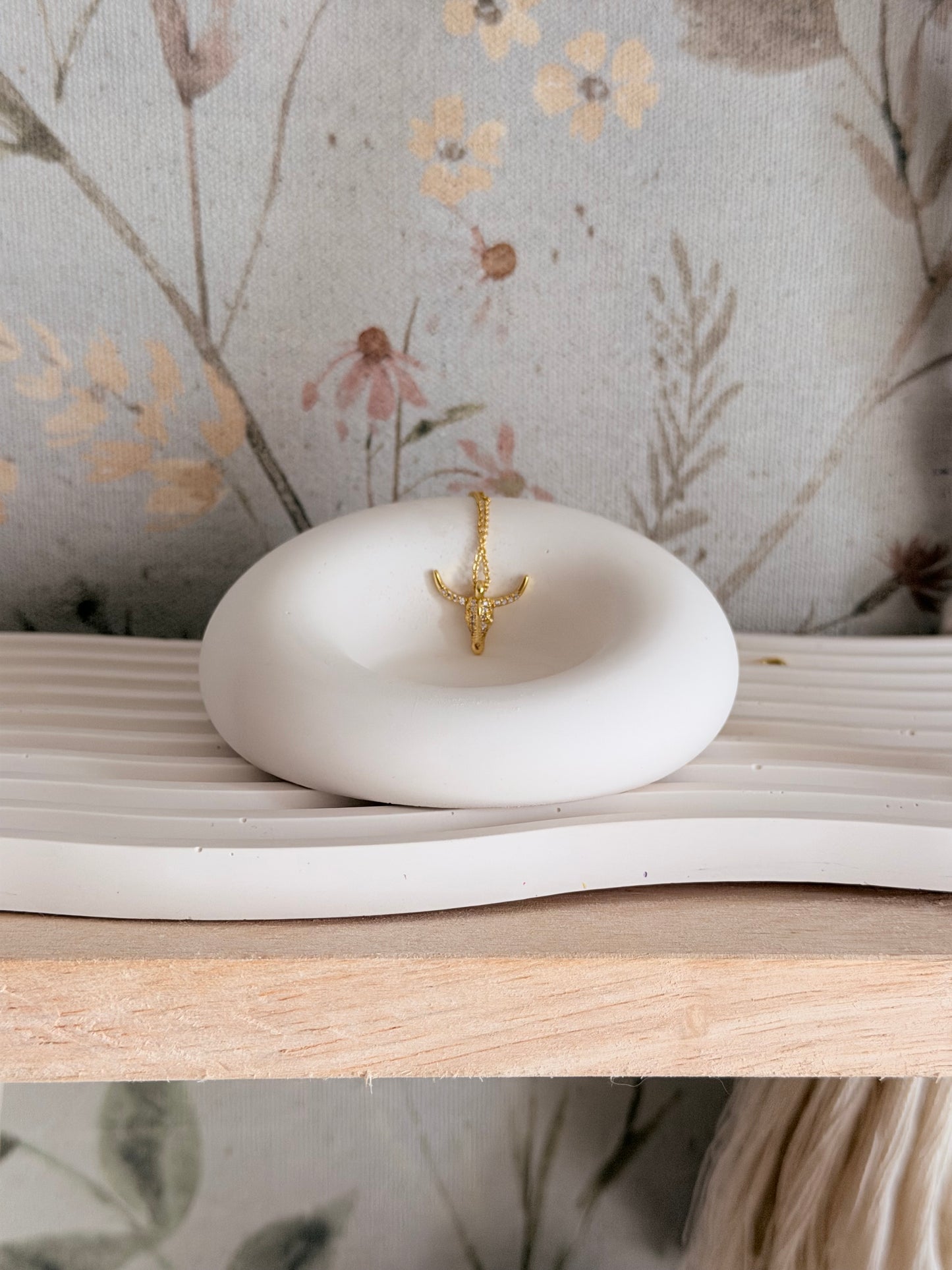 Cushion Jewelry Holder